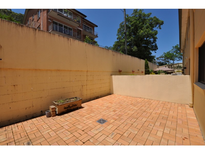 TH4/107-115 Henry Parry Drive, Gosford NSW 2250