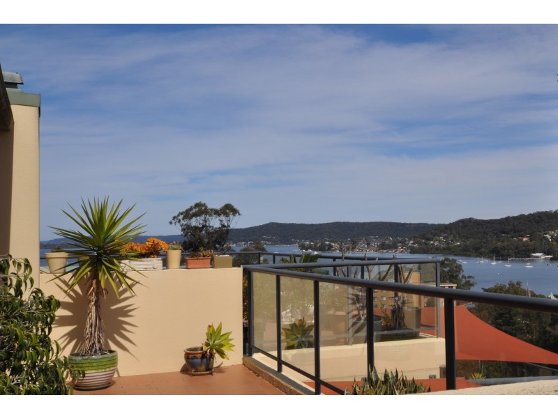 TH4/107-115 Henry Parry Drive, Gosford NSW 2250