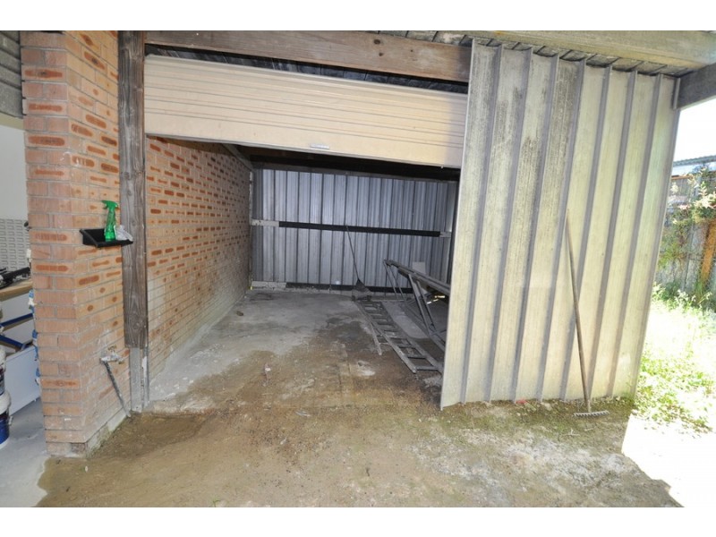 14 Wollong Road, North Gosford NSW 2250