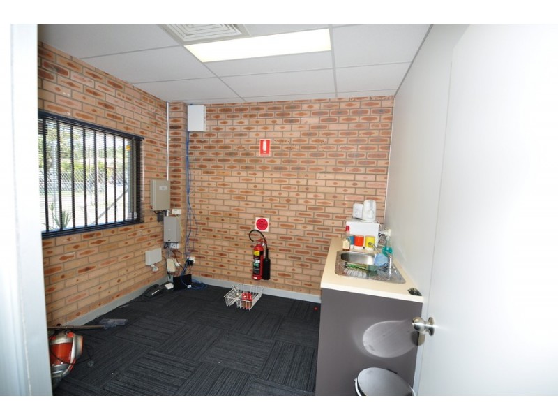 14 Wollong Road, North Gosford NSW 2250