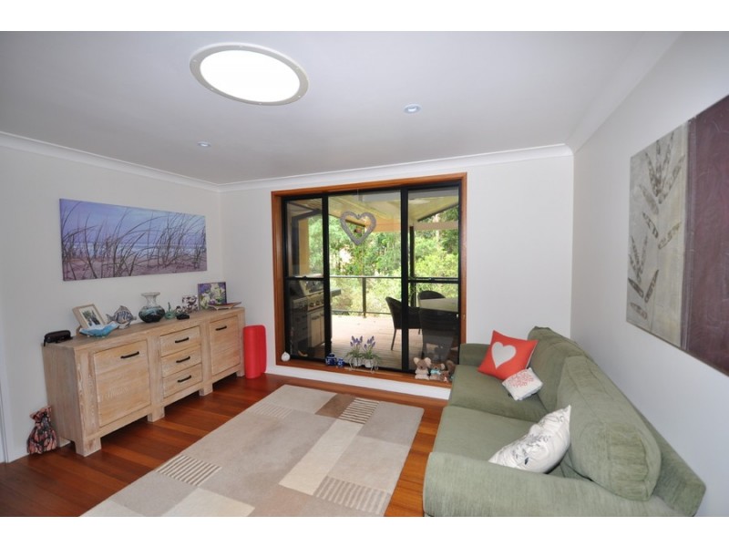 58 Pemberton Boulevard, Lisarow NSW 2250