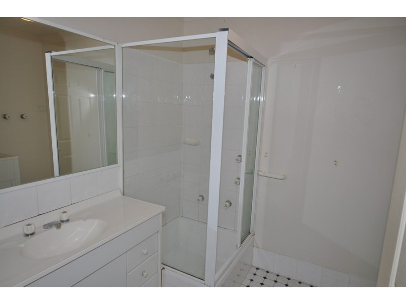 1/16 Wells Street, East Gosford NSW 2250