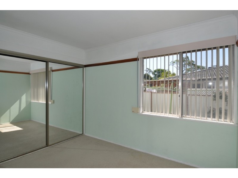 47 North Crescent, Wyoming NSW 2250