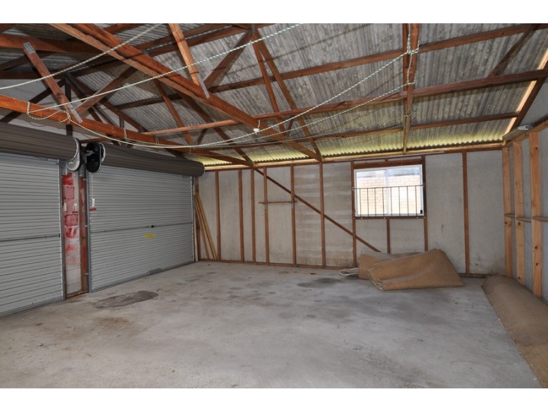 47 North Crescent, Wyoming NSW 2250