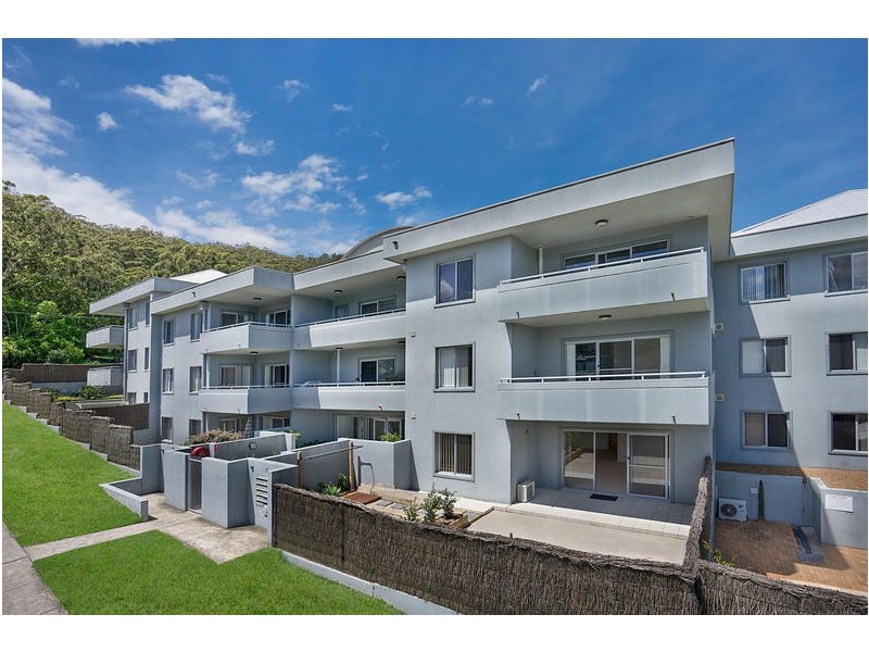 10/13-15 Moore Street, West Gosford NSW 2250