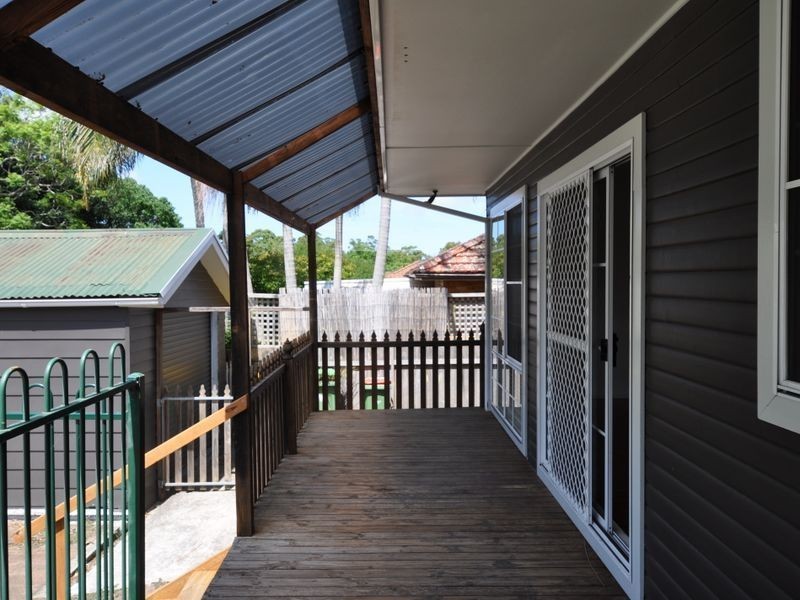 9 Auburn Street, Point Frederick NSW 2250