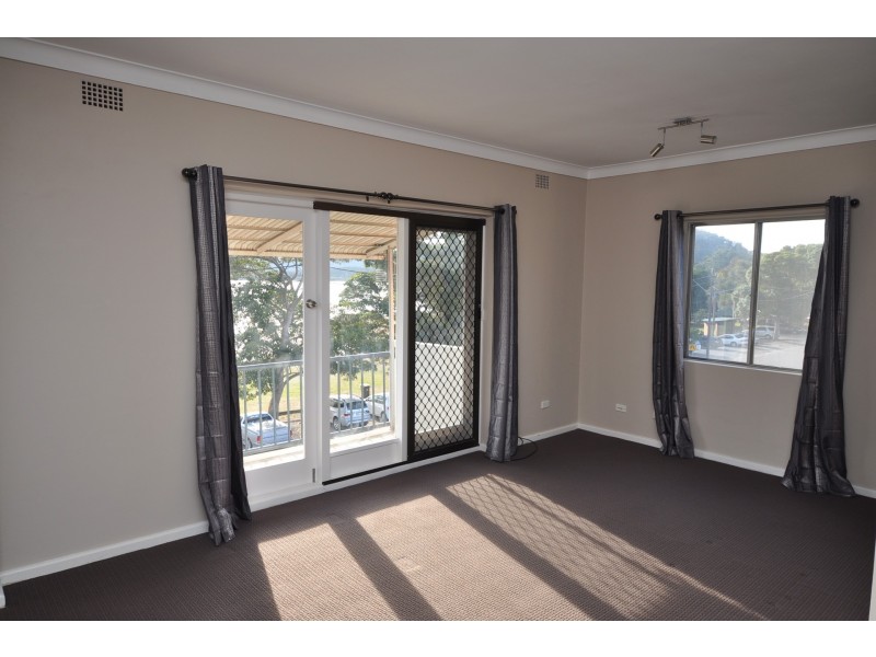 9/25-27 Masons Parade, Point Frederick NSW 2250