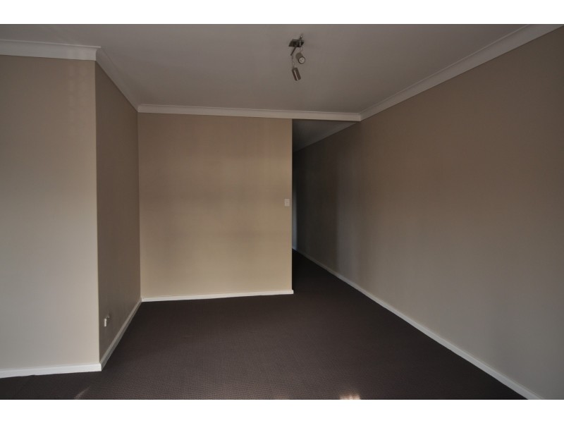 9/25-27 Masons Parade, Point Frederick NSW 2250