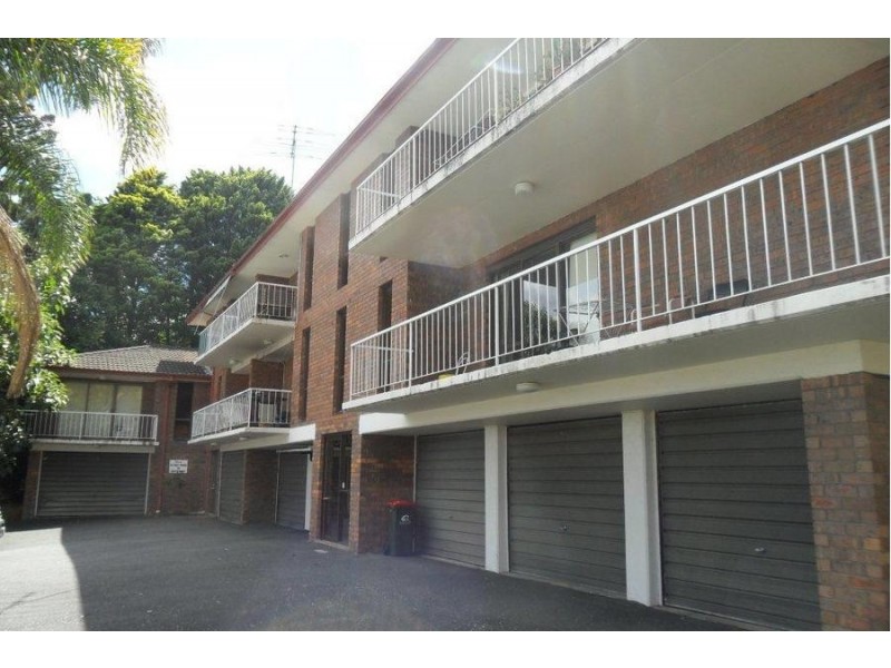 2/144 Faunce Street, Gosford NSW 2250