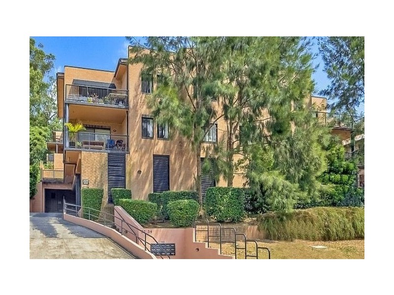 1/52-54 Holden Street, Gosford NSW 2250