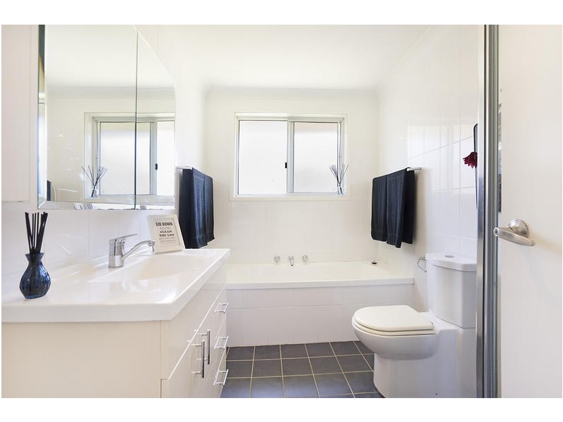 1/36a Greenvale Road, Green Point NSW 2251