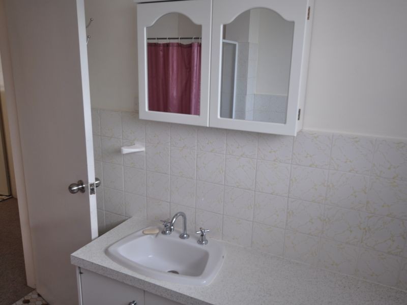 11/11 Sinclair Street, Gosford NSW 2250