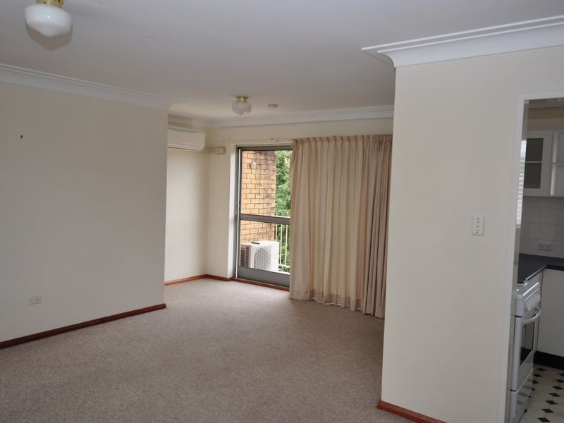 11/11 Sinclair Street, Gosford NSW 2250