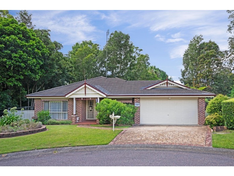 8 Republican Close, Narara NSW 2250