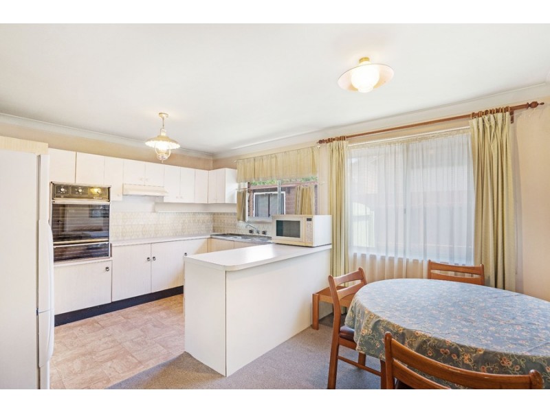 60 Sunset Street, Wyoming NSW 2250