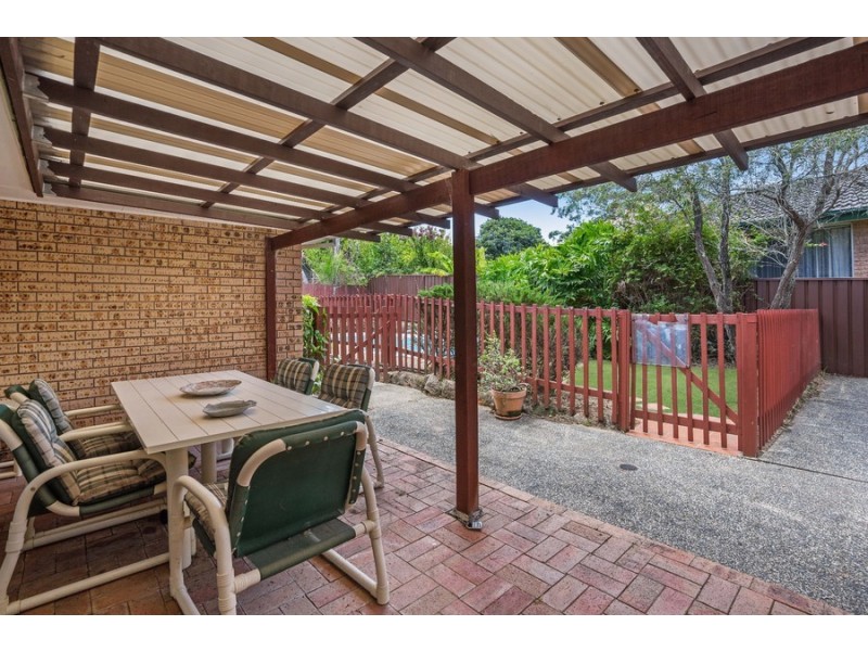 60 Sunset Street, Wyoming NSW 2250