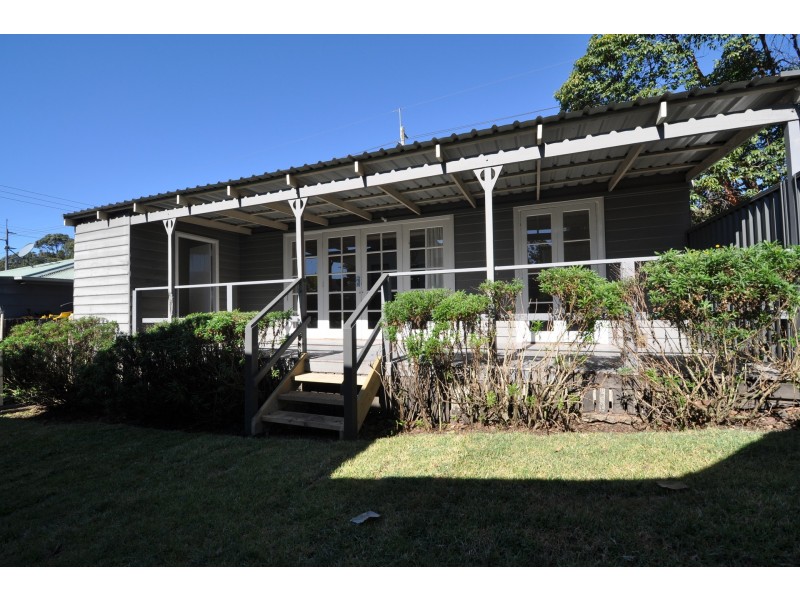 64 Dwyer Street, North Gosford NSW 2250