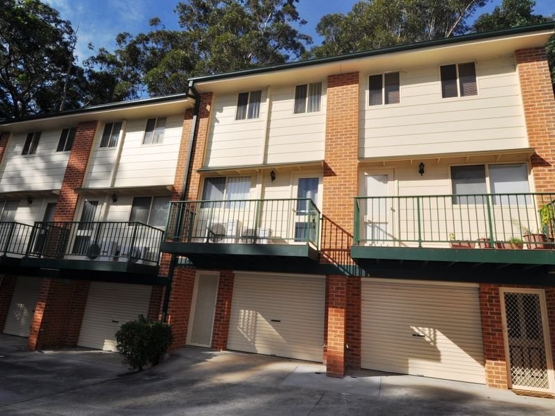 10/179 Gertrude Street, Gosford NSW 2250