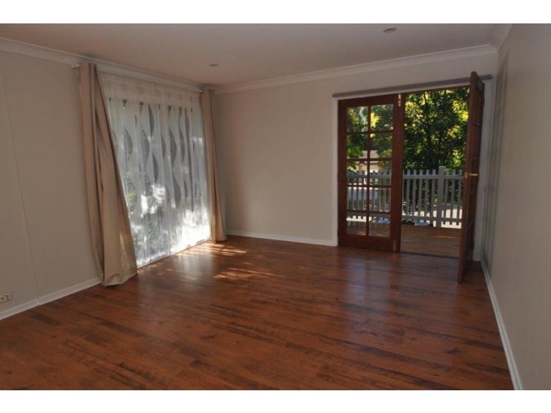 9 Ironbark Close, Ourimbah NSW 2258