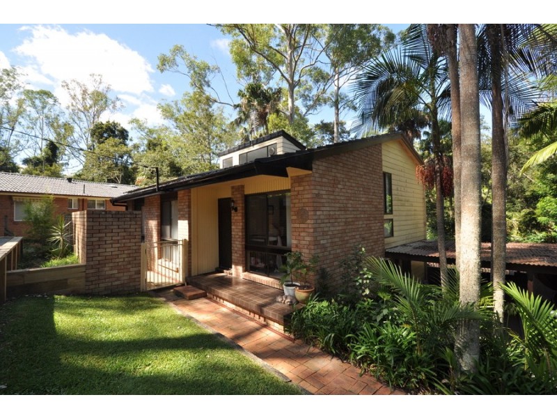 3 Fern Close, Wyoming NSW 2250