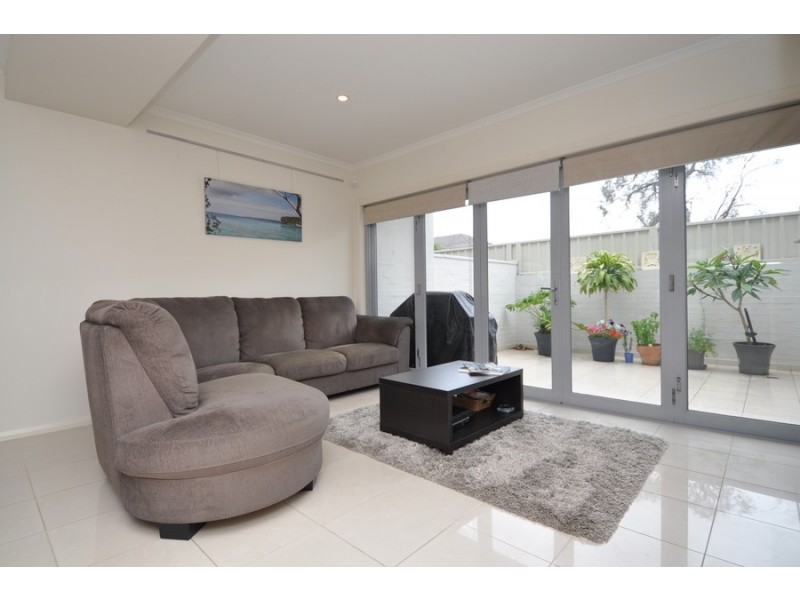 4/28 York Street, East Gosford NSW 2250