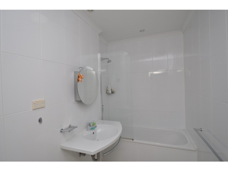 4/28 York Street, East Gosford NSW 2250