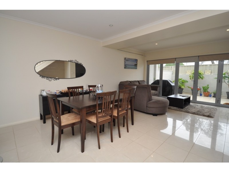 4/28 York Street, East Gosford NSW 2250