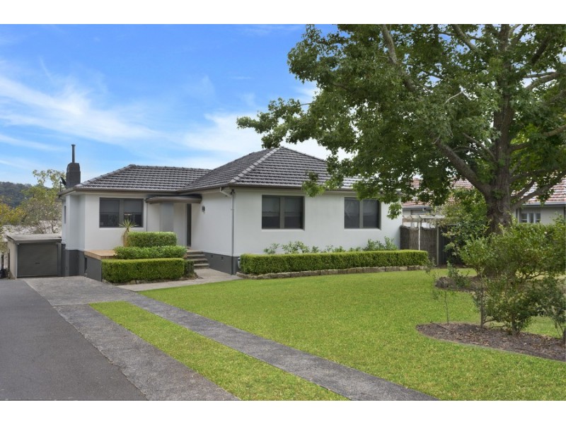 40 Albany Street, Point Frederick NSW 2250
