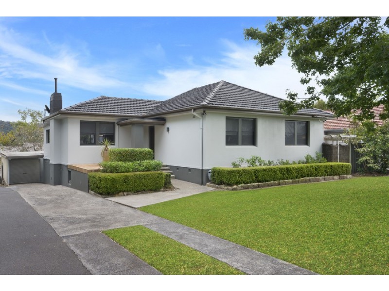 40 Albany Street, Point Frederick NSW 2250