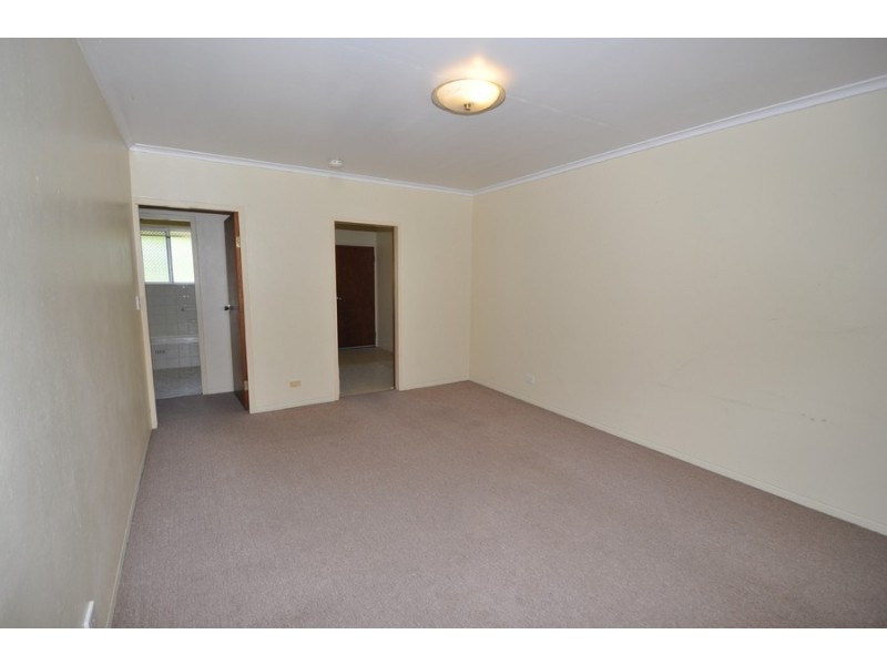 2/16 Pemell Street, Wyoming NSW 2250