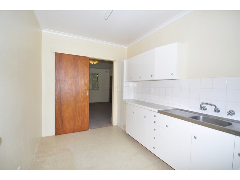 2/16 Pemell Street, Wyoming NSW 2250