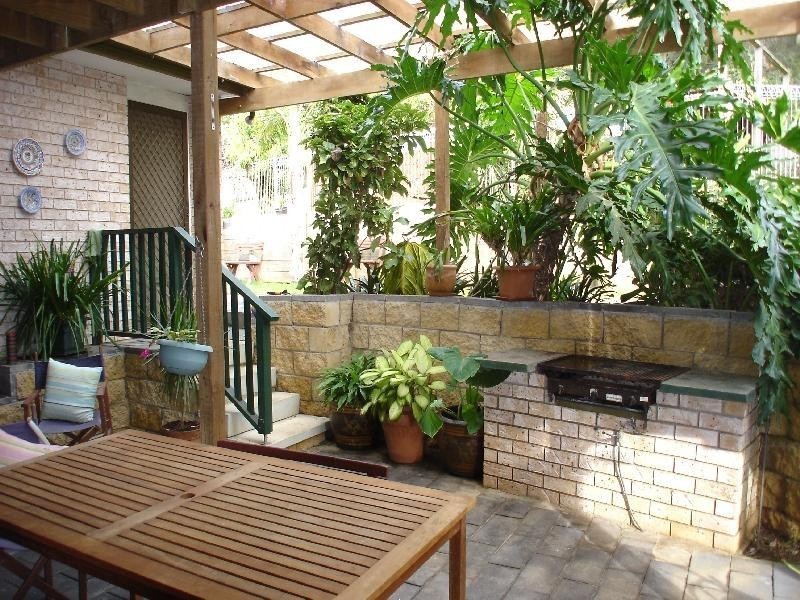 12 Hakea Close, Wyoming NSW 2250