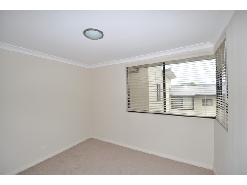 26/212-220 Gertrude Street, North Gosford NSW 2250