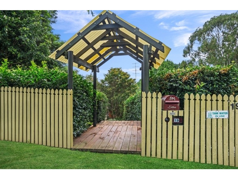 19 Morven Road, Niagara Park NSW 2250