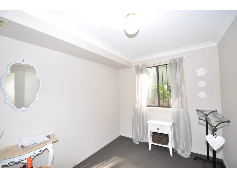 1/1 Joseph Lloyd Close, Gosford NSW 2250