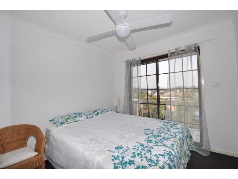 1/1 Joseph Lloyd Close, Gosford NSW 2250