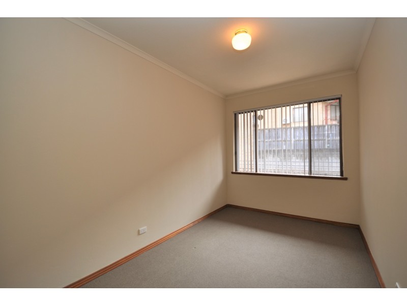 3/52 Showground Road, Gosford NSW 2250