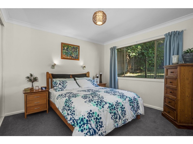 6 Maidens Brush Road, Wyoming NSW 2250