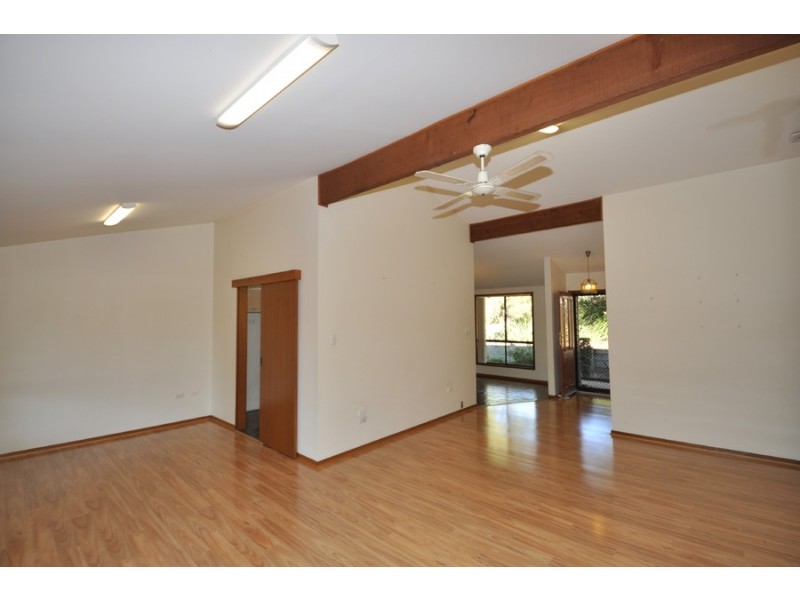 49 James Sea Drive, Green Point NSW 2251