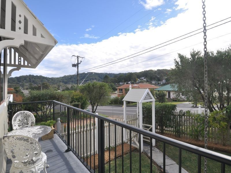 147 Wells Street, Springfield NSW 2250