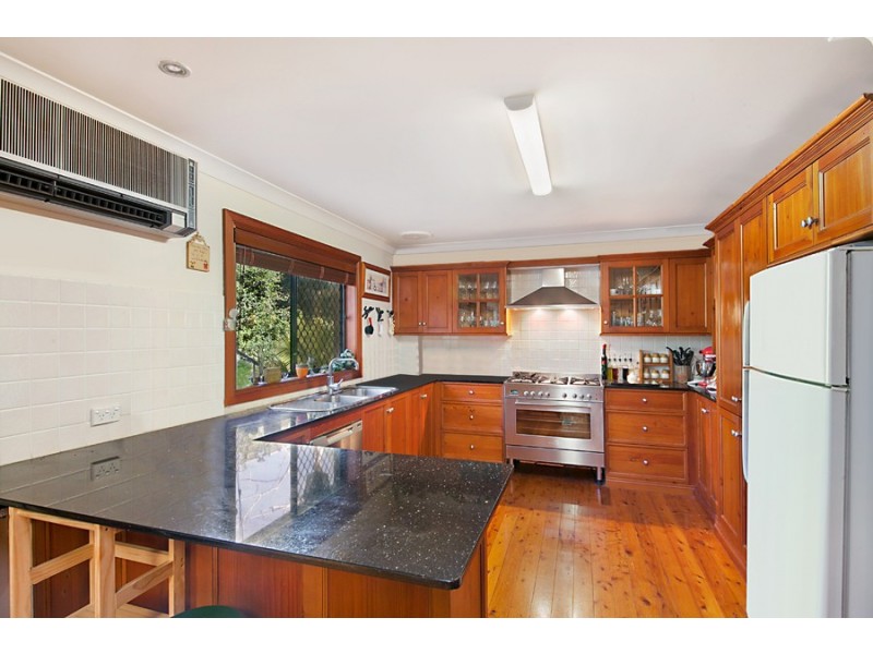 38 Pinetop Avenue, Narara NSW 2250