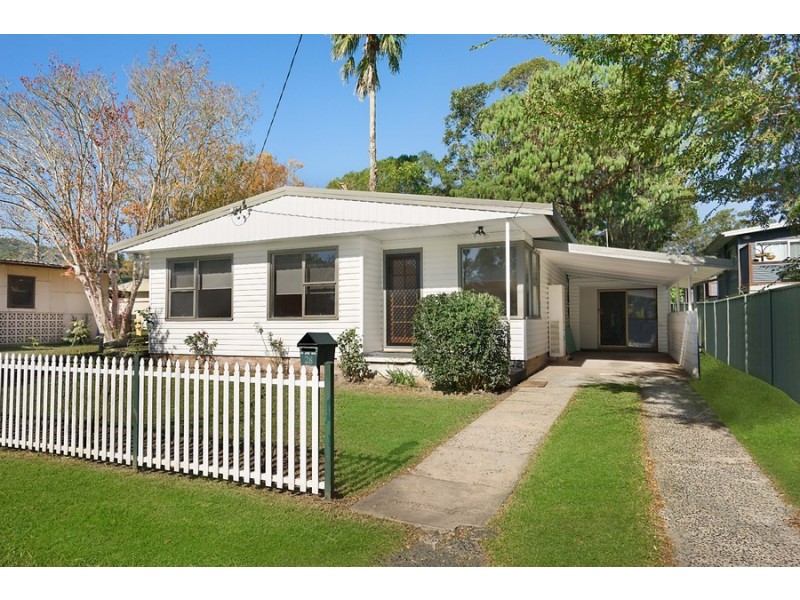 28 Pemell Street, Wyoming NSW 2250