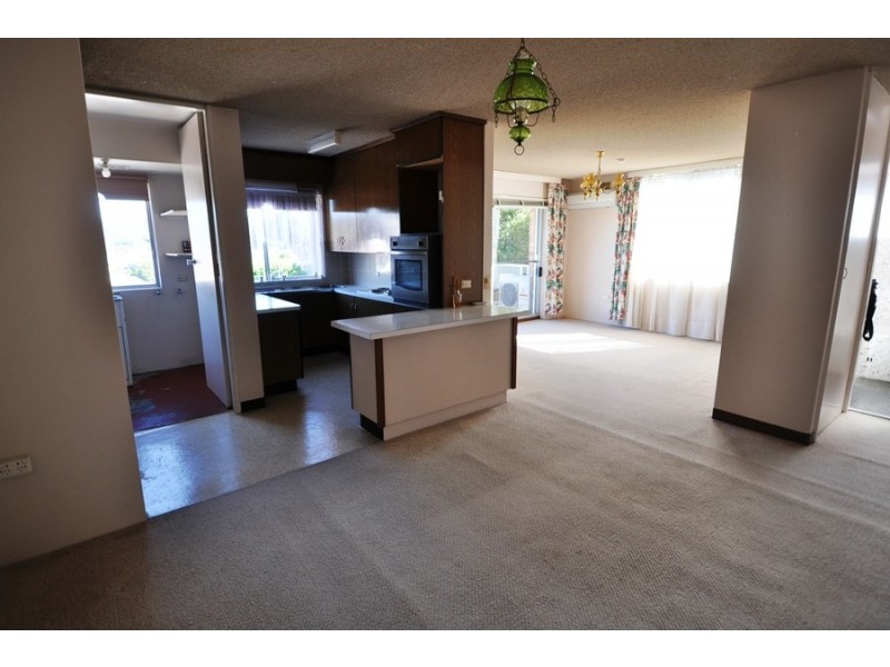 8/42 Frederick Street, Point Frederick NSW 2250