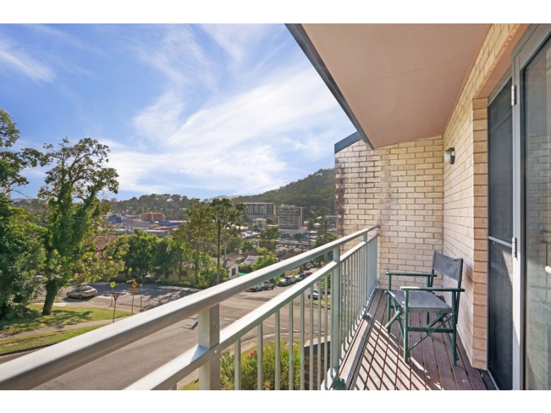 2/101A Faunce West Street, Gosford NSW 2250