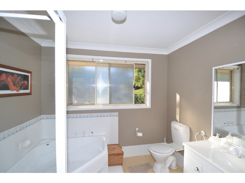 26 Awaba Street, Lisarow NSW 2250