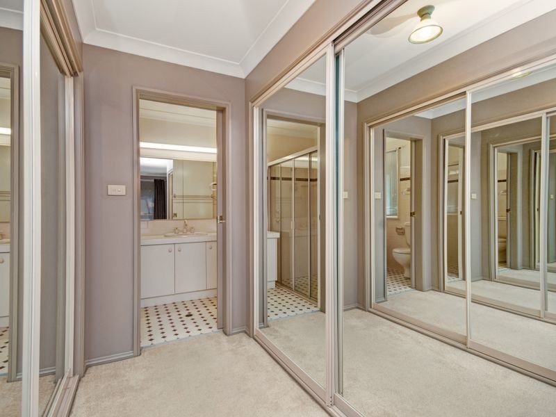 39 Kurrawa Avenue, Point Clare NSW 2250