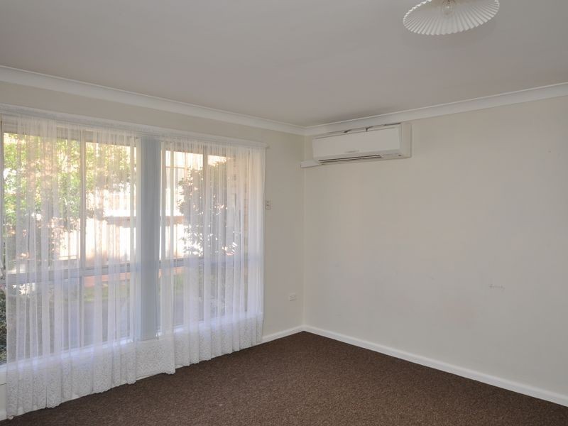 2/33 Central Coast Highway, West Gosford NSW 2250