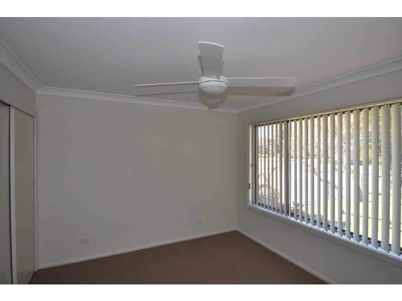 36 Day Street, Wyoming NSW 2250