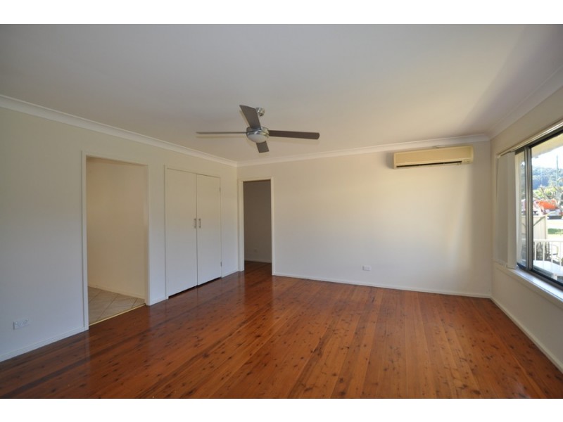 36 Day Street, Wyoming NSW 2250