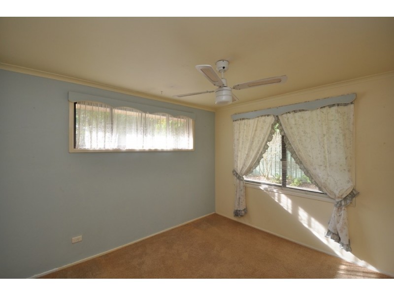 27 Rainforest Road, Wyoming NSW 2250